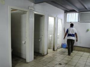 Piden 7,5 años de cárcel por lanzar un cóctel molotov contra una mezquita