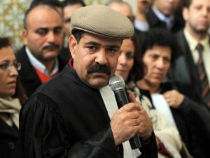 El primer ministro tunecino anuncia la formación de un Gobierno de tecnócratas