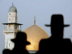 علماء فلسطين في الخارج: مسيرة القدس العالمية انتصار للأقصى